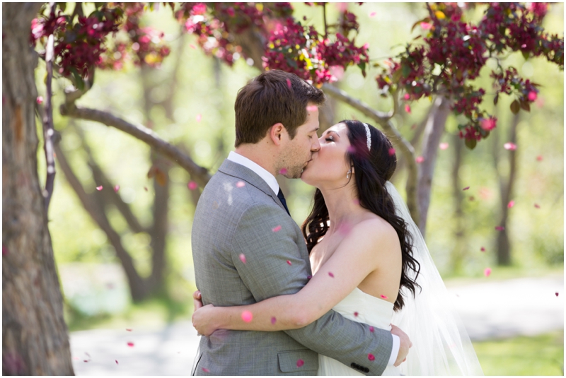 calgary_canmore_cochrane_emeraldlake_wedding_photographer010