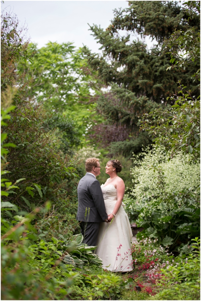 calgary_canmore_cochrane_emeraldlake_wedding_photographer017