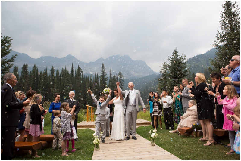 calgary_canmore_cochrane_emeraldlake_wedding_photographer027