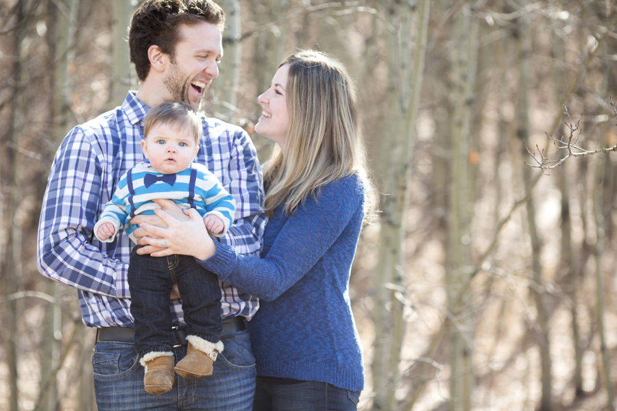 Hey there blue eyes {Calgary Family Photographer}