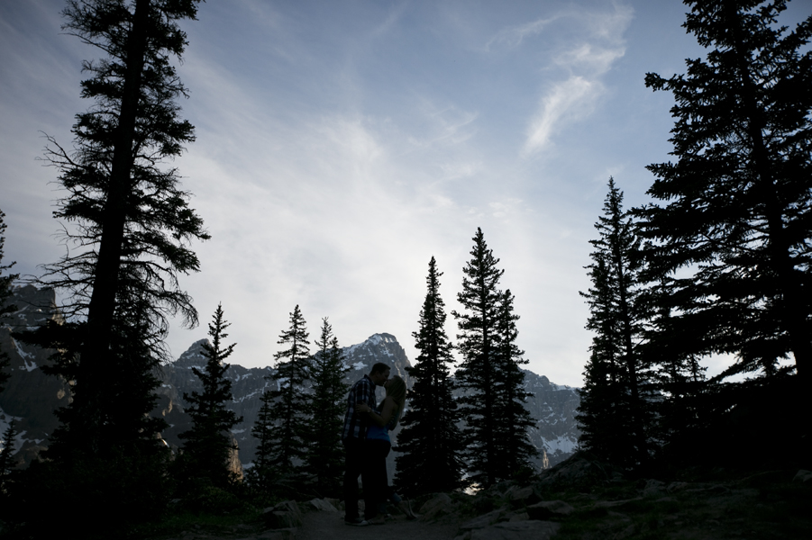 Kelly & Jonny -engaged! {Moraine Lake wedding photographer}