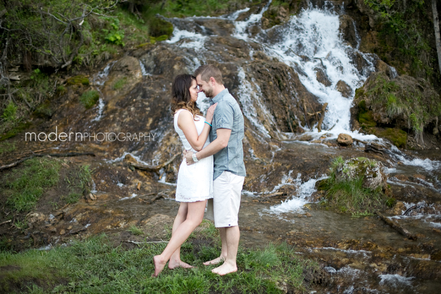 Megan & Kyle -engaged! {Cochrane wedding photographer}