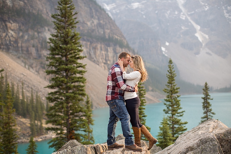 Jessica & Justin {engaged!} | Moraine Lake Engagement Session